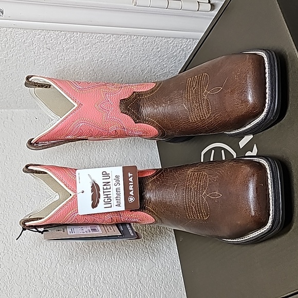 Ariat Anthem Shortie Myra Boots - Picture 5 of 13